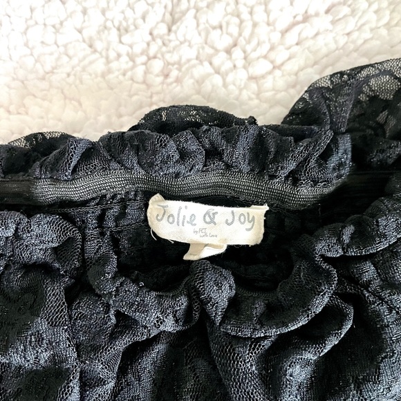 Top - Picture 2 of 2